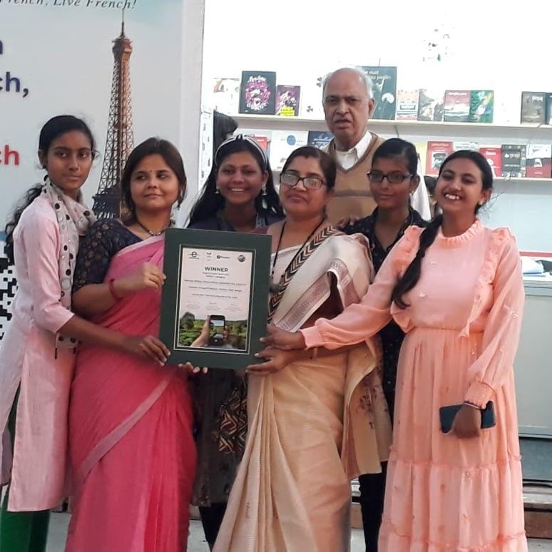 PUPA community members and volunteers 3